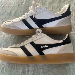 Gola White & Black Suede-Trim Athletic Sneakers